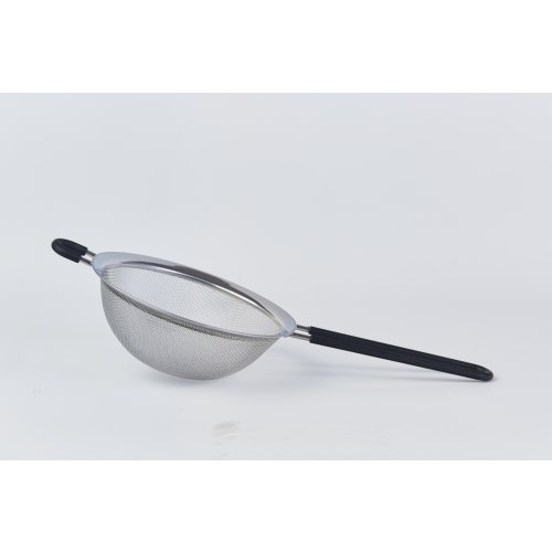 COLADOR  DE ACERO INOXIDABLE  ASA RECUBIERTA DE SILICONA DIAMETRO 14 CM